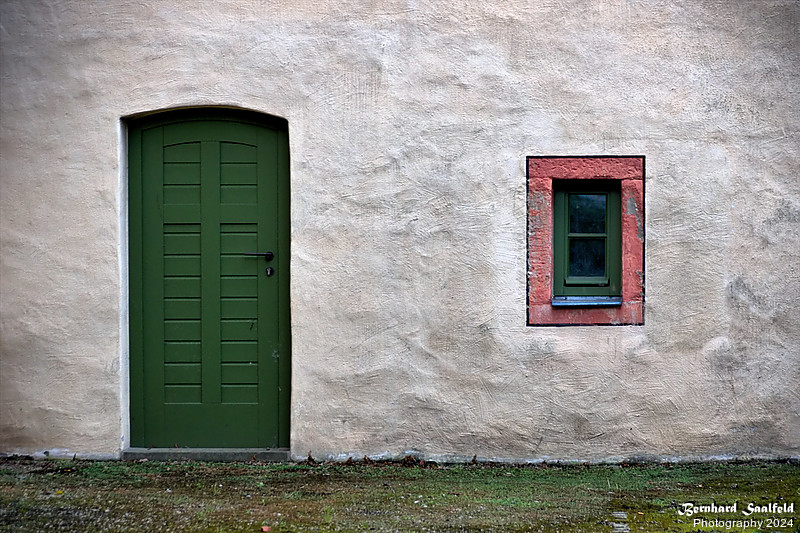 Door and Window - Bernhard Saalfeld - Lichtbildkunst Door and Window - Bernhard Saalfeld - Lichtbildkunst